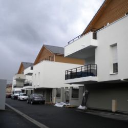 28 lgts à ROSSELANGE - (57)