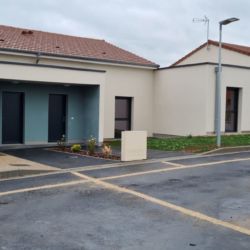 13 lgts et 1 local ADMR à NOMENY - (54)